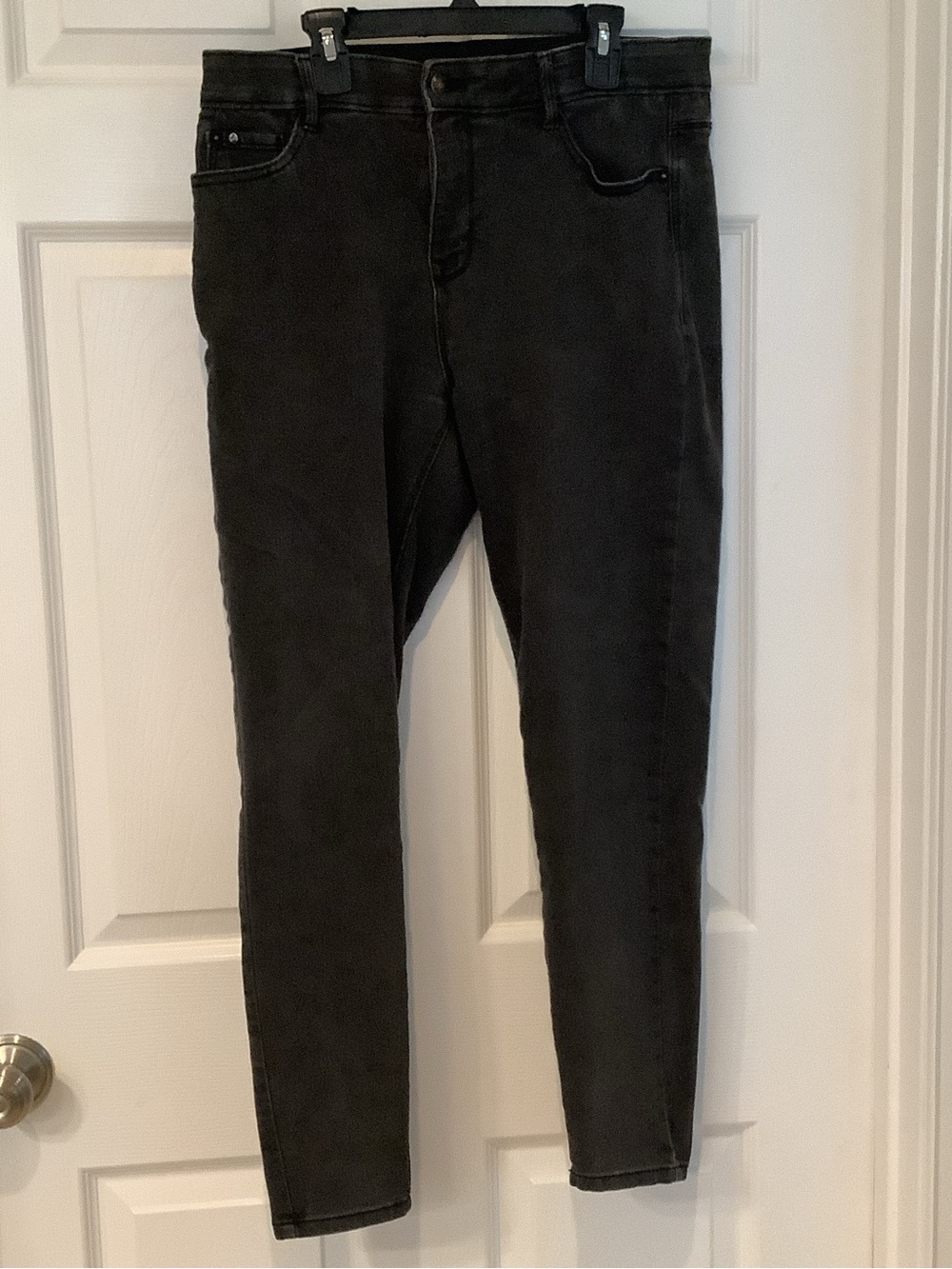 Curve Appeal Black Jeans with Navy Brand Patch
